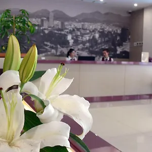 سكاي 2 4*, تيرانا ألبانيا